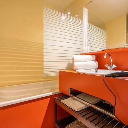 In-out - Heart Of Beautiful View, Wifi