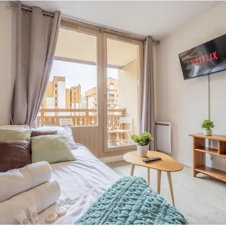 In-out - Heart Of Beautiful View, Wifi