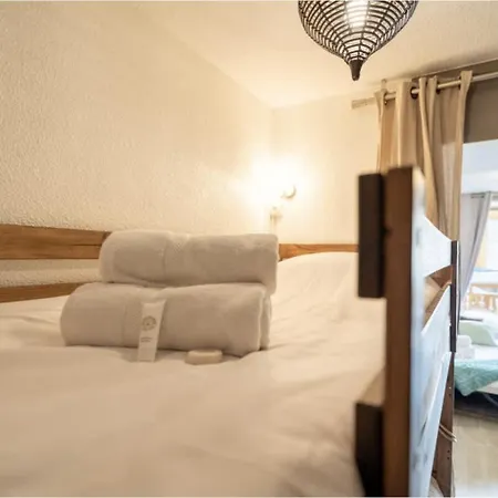 In-out - Heart Of Beautiful View, Wifi *