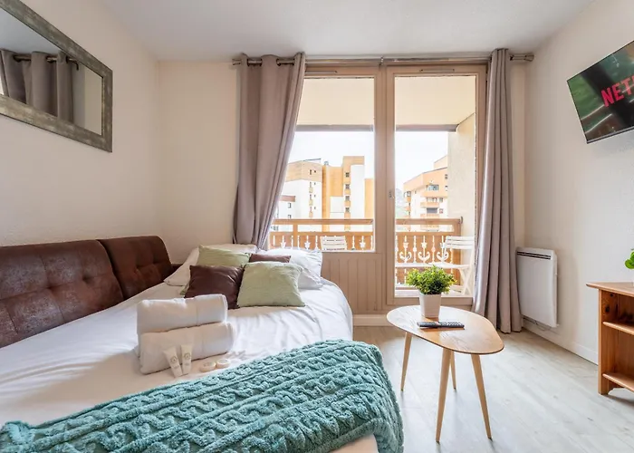 Апартаменти Apt, In-out - Heart Of Beautiful View - Roche Blanche