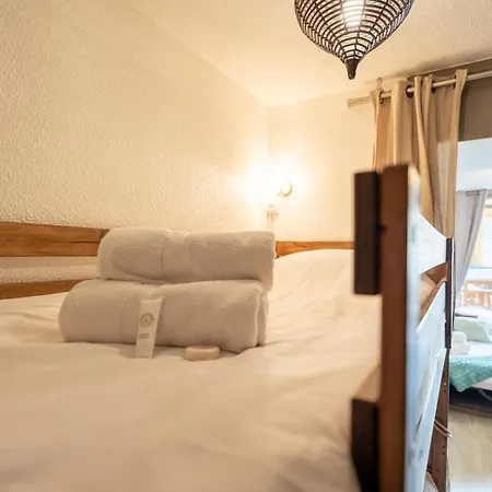 In-out - Heart Of Beautiful View, Wifi * Val Thorens